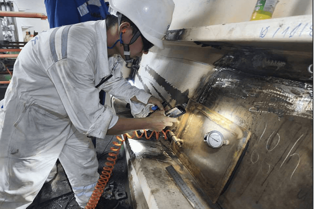 NDT inspection of a renewed side shell plate